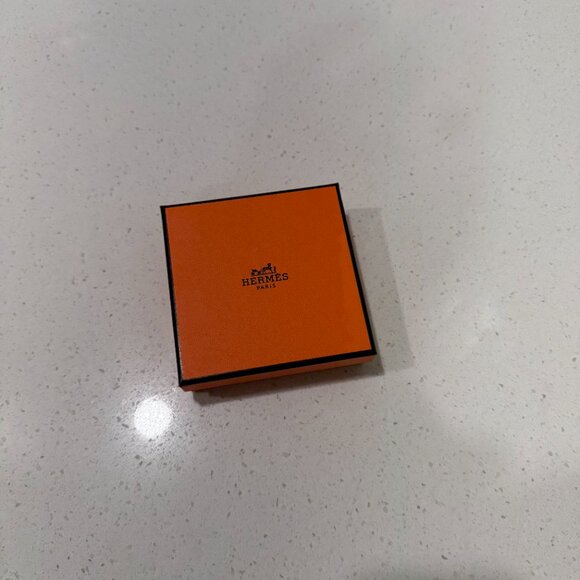 Hermes Clic H Bracelet - Picture 4 of 6